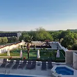 Anela * Пореч
