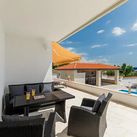 Villa Anela