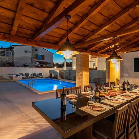 Villa Anela *